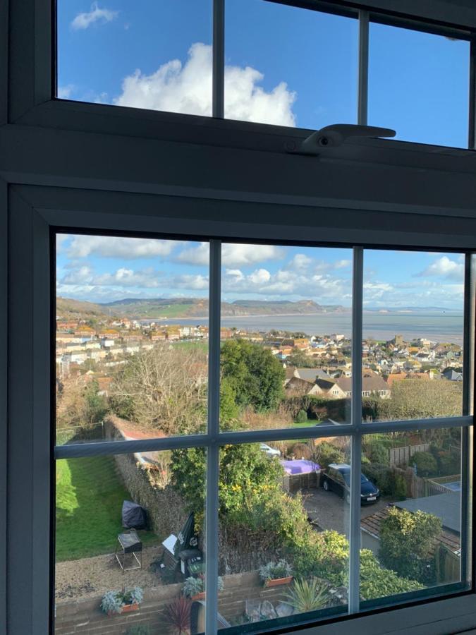 Hotel The Nags Head Lyme Regis Exterior foto